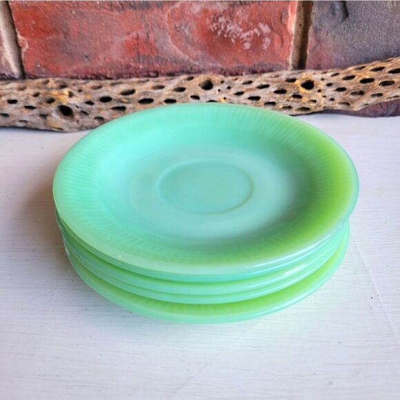 Fire-King Jadeite Saucer Plates (Set of 5) - Picture 16 of 16
